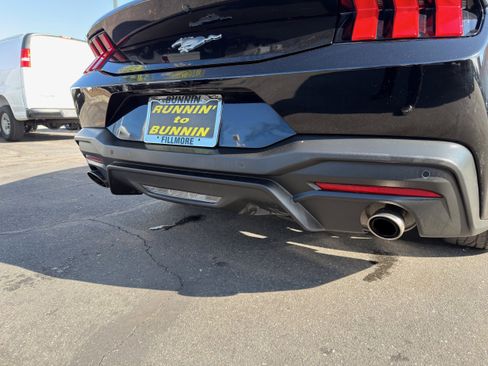 Used 2024 Ford Mustang Coupe image 32