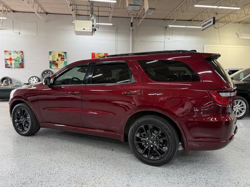 Used 2023 Dodge Durango R/T AWD/4WD image 3