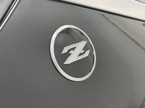 Used 2023 Nissan Z w/ Floor Mat Package (L93) RWD image 21
