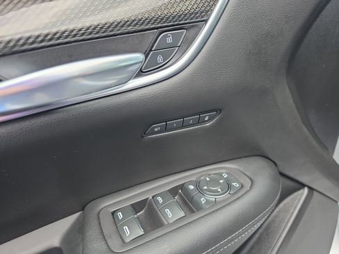 Used 2020 Cadillac XT5 Sportv AWD/4WD image 17