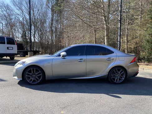 Used 2015 Lexus IS 250 image 6