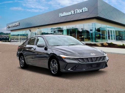 New 2026 Hyundai Elantra SEL Sport Premium FWD image 11