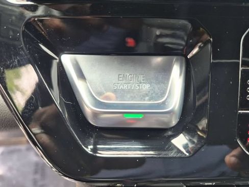 Used 2023 GMC Sierra 1500 AT4 w/ AT4 Premium Package AWD/4WD image 21