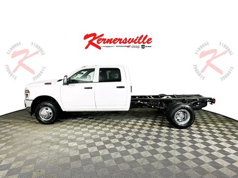 New 2026 RAM 3500 Tradesman image 4