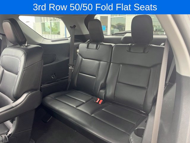 Used 2021 Ford Explorer XLT w/ Equipment Group 202A AWD/4WD image 10