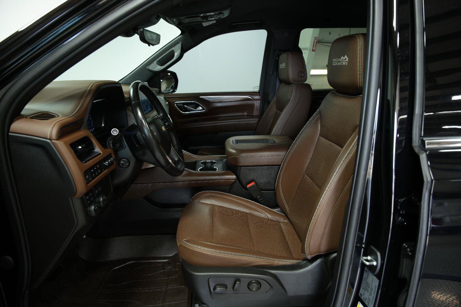 Certified 2023 Chevrolet Tahoe High Country AWD/4WD image 43