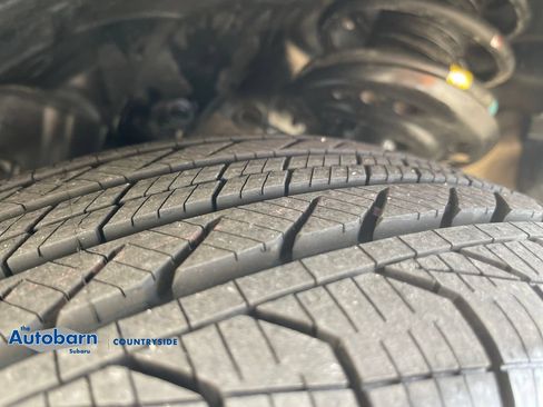 Used 2019 Subaru Forester Premium AWD/4WD image 28