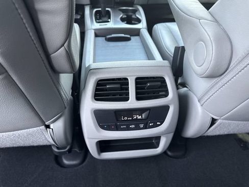 Certified 2018 Honda Pilot EX-L image 16
