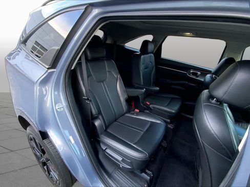 Used 2021 Kia Sorento SX AWD/4WD image 17