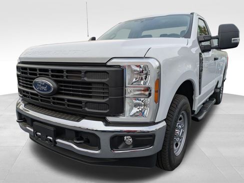 New 2026 Ford F250 XL RWD image 10