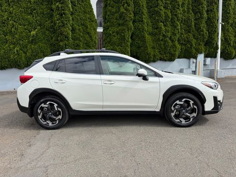 Used 2022 Subaru Crosstrek 2.5i Limited w/ Moonroof Package 1 AWD/4WD image 10