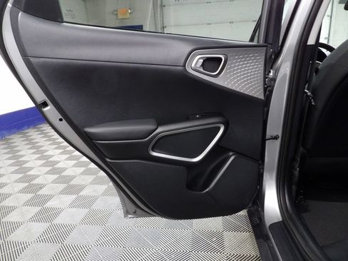 Used 2022 Kia Soul LX w/ Technology Package FWD image 46