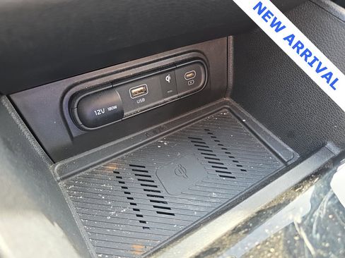 Used 2024 Kia Sportage EX image 23