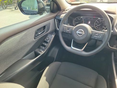 Certified 2023 Nissan Rogue S FWD image 13