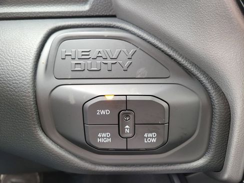 New 2026 RAM 2500 Big Horn AWD/4WD image 26