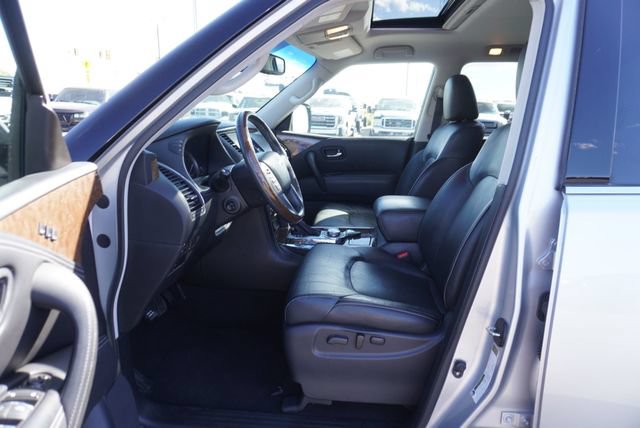 Used 2017 INFINITI QX80 4WD image 18