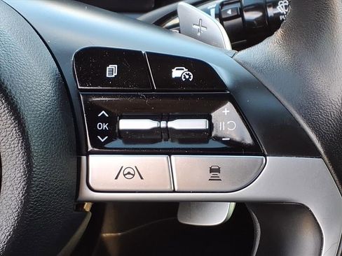 Used 2023 Hyundai Santa Cruz Limited image 25