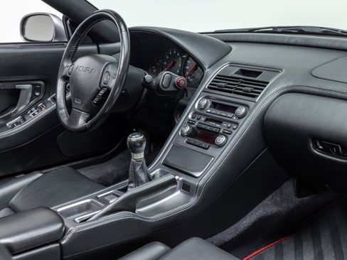 Used 2004 Acura NSX T image 64