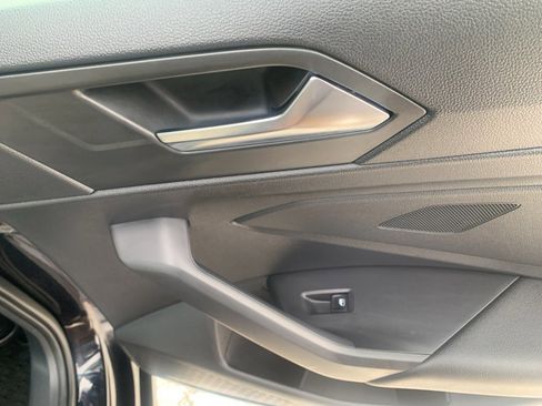 Used 2020 Volkswagen Jetta R-Line w/ R-Line Cold Weather Package image 28