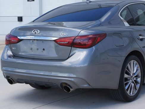Used 2019 INFINITI Q50 Luxe w/ Essential Package (3.0T Luxe) image 16