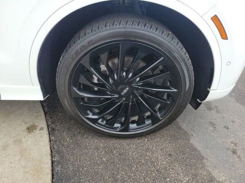 Certified 2024 Lincoln Aviator Black Label w/ Jet Package image 20