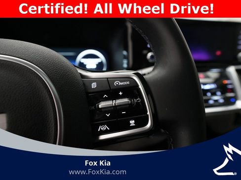 Certified 2023 Kia Sorento SX image 19