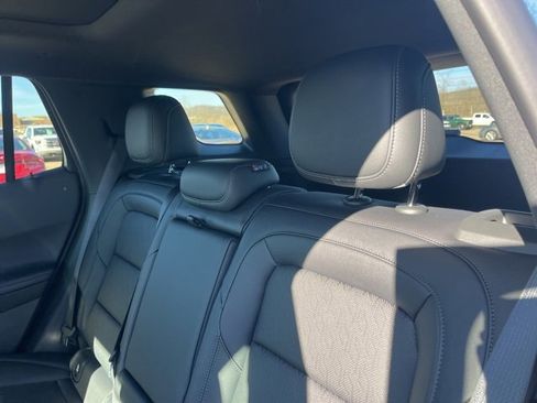 New 2026 Chevrolet Equinox LT w/ Convenience Package II image 38