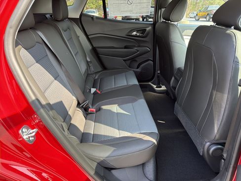 New 2026 Chevrolet Trax LT w/ Driver Confidence Package image 15