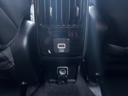 Used 2025 Jeep Compass Limited AWD/4WD image 23