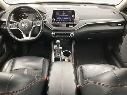 Used 2024 Nissan Altima 2.5 SR image 4