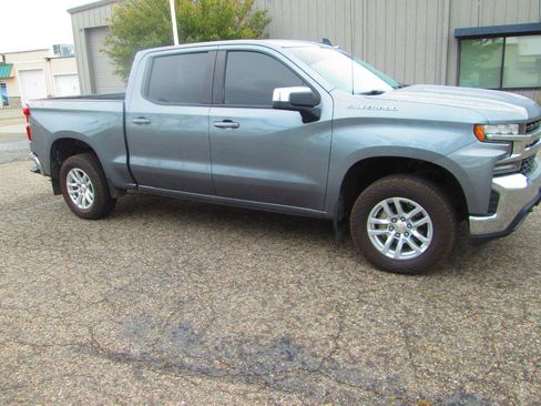 Used 2020 Chevrolet Silverado 1500 LT w/ All-Star Edition AWD/4WD image 5