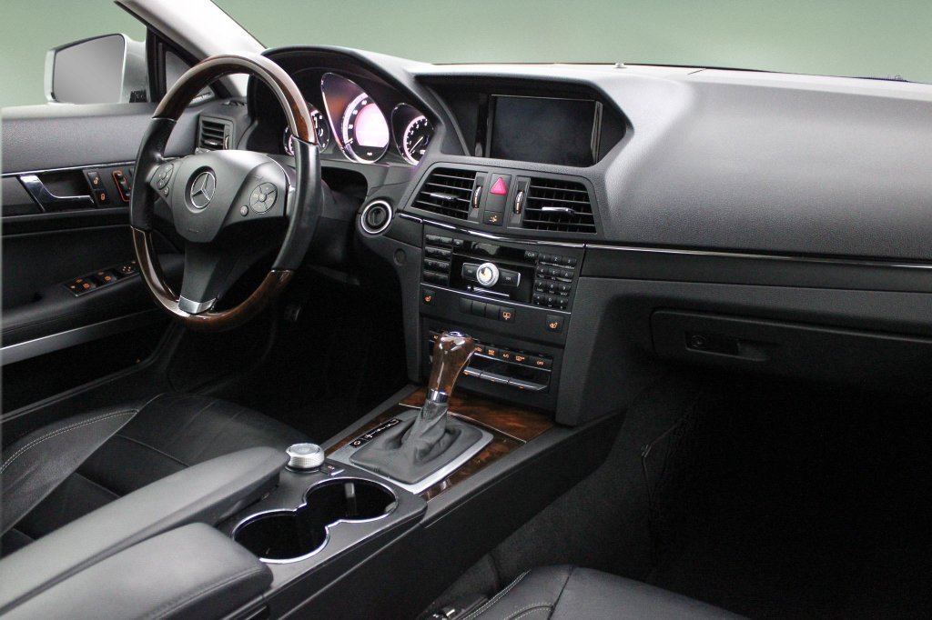 Used 2011 Mercedes-Benz E 350 Coupe image 21