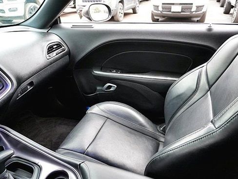 Used 2017 Dodge Challenger R/T Scat Pack image 23
