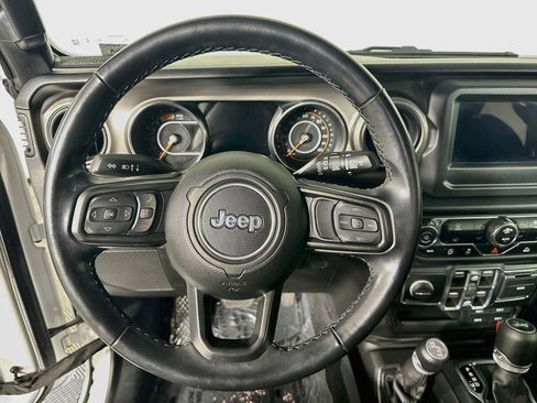Used 2021 Jeep Wrangler Unlimited Sport AWD/4WD image 11