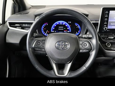 Used 2021 Toyota Corolla XSE image 7
