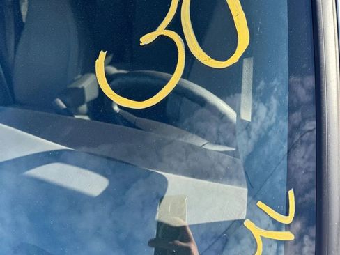 Used 2020 Chevrolet Express 3500 LT w/ LT Preferred Equipment Group image 31