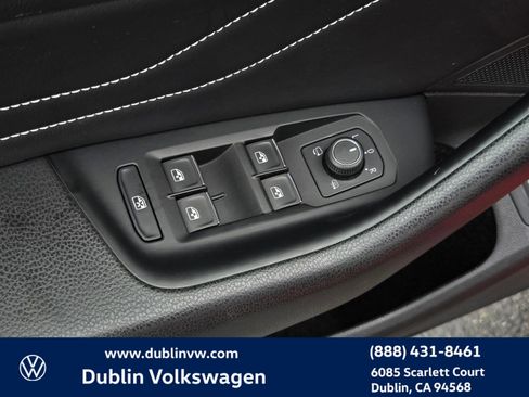 Certified 2021 Volkswagen Arteon SEL Premium image 11