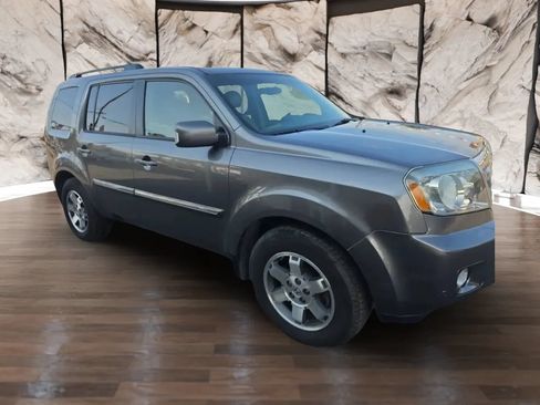 Used 2010 Honda Pilot Touring image 10