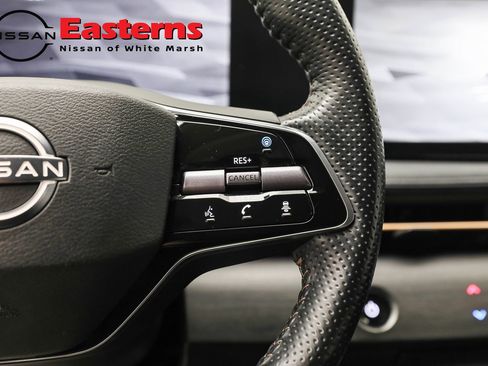 Used 2023 Nissan Ariya FWD image 16