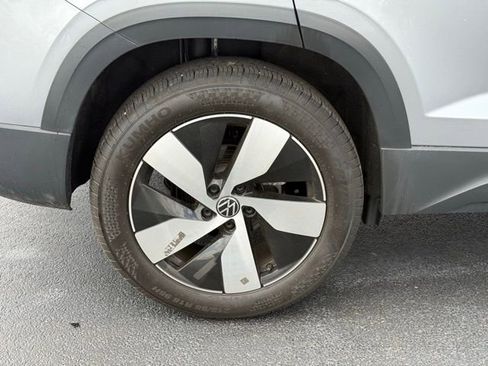 Certified 2024 Volkswagen Taos S AWD/4WD image 10