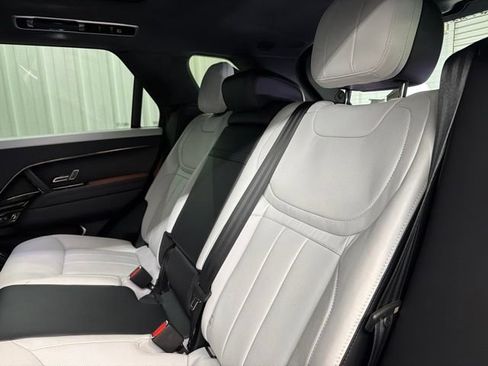 Used 2024 Land Rover Range Rover Sport Autobiography AWD/4WD image 13