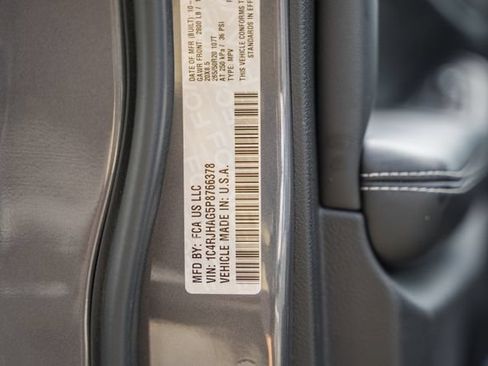 Used 2023 Jeep Grand Cherokee Altitude AWD/4WD image 49