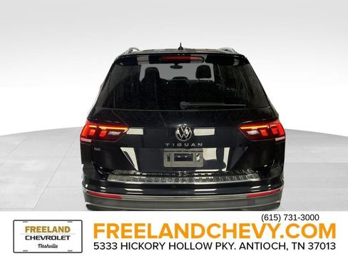 Used 2022 Volkswagen Tiguan SE image 5