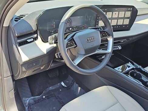 New 2026 Audi Q3 quattro 2.0T AWD/4WD image 17