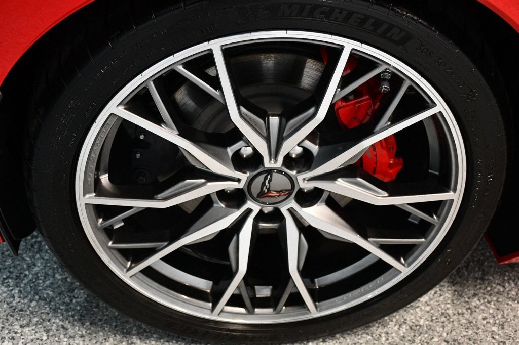 Used 2023 Chevrolet Corvette Stingray Preferred Conv w/ Z51 Performance Package RWD image 28