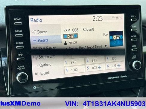 Used 2022 Toyota Camry SE image 34