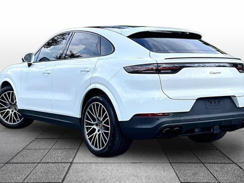 Used 2023 Porsche Cayenne Platinum Edition AWD/4WD image 5