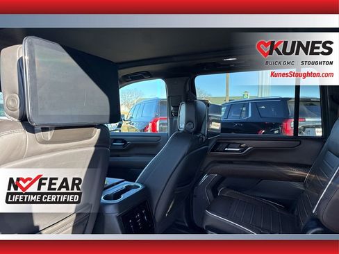 Used 2025 GMC Yukon XL Denali Ultimate image 33