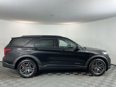 New 2026 Ford Explorer ST-Line AWD/4WD image 4