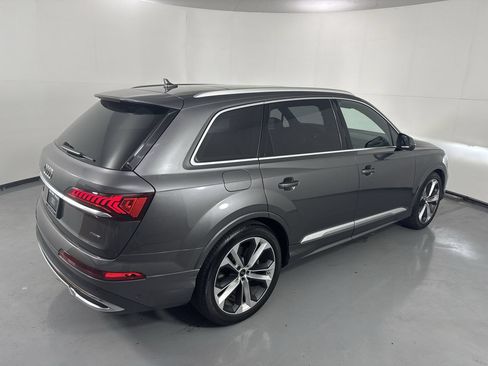 Used 2023 Audi Q7 3.0T Prestige w/ Prestige Package AWD/4WD image 37